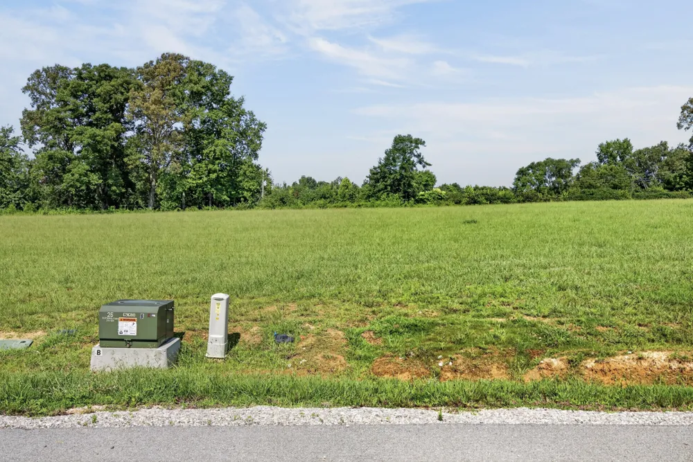 1455 Anna Maria Ln Cookeville, TN 38501