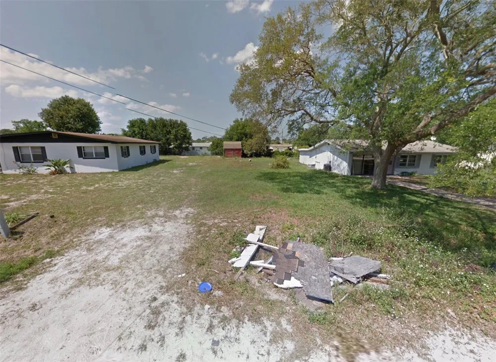 213 PINE AVENUE Edgewater, FL 32141