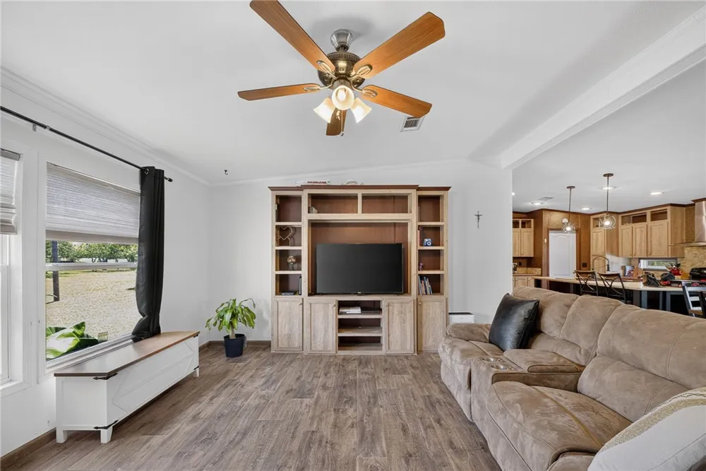 15060 County Road 984 Sinton, TX 78387