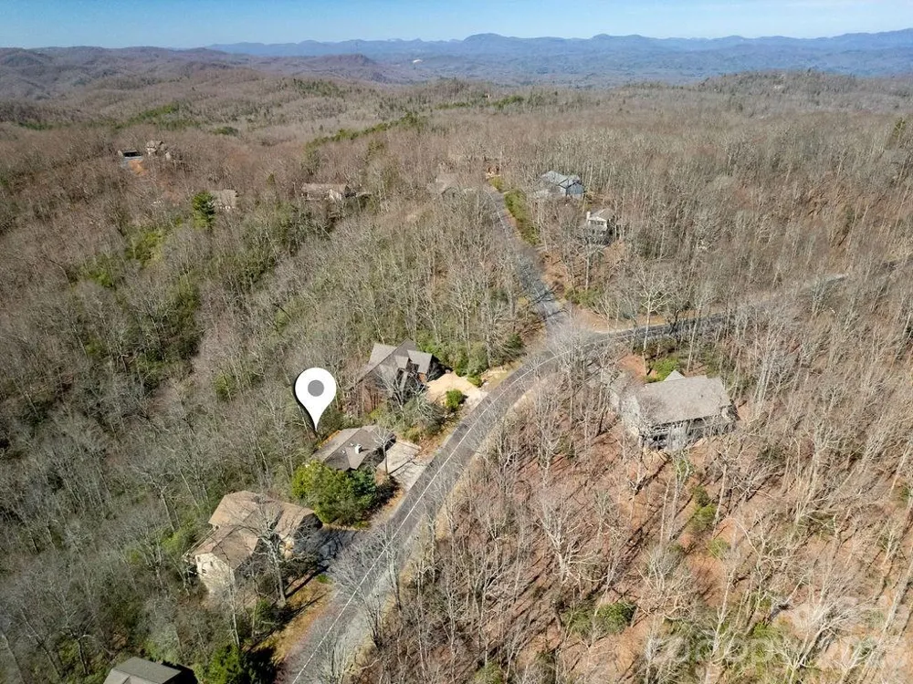 416 Kanasgowa Drive Brevard, NC 28712