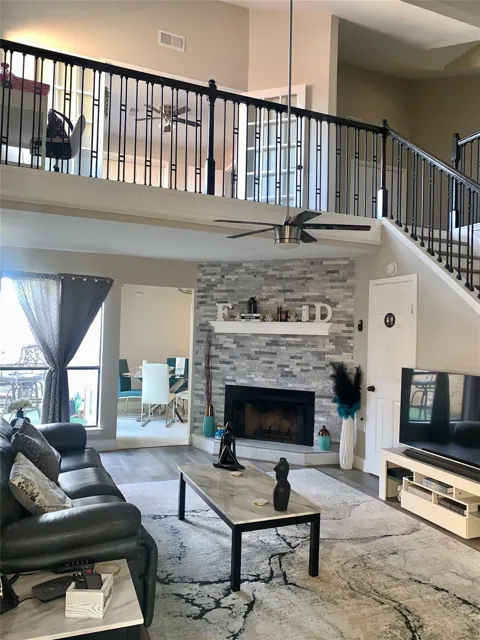 4807 Forest Court