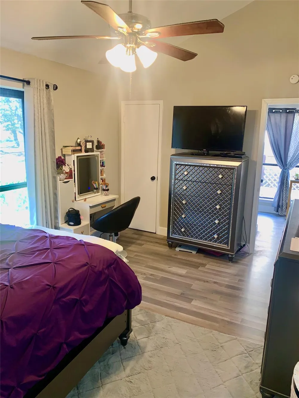 4807 Forest Court Baytown, TX 77521