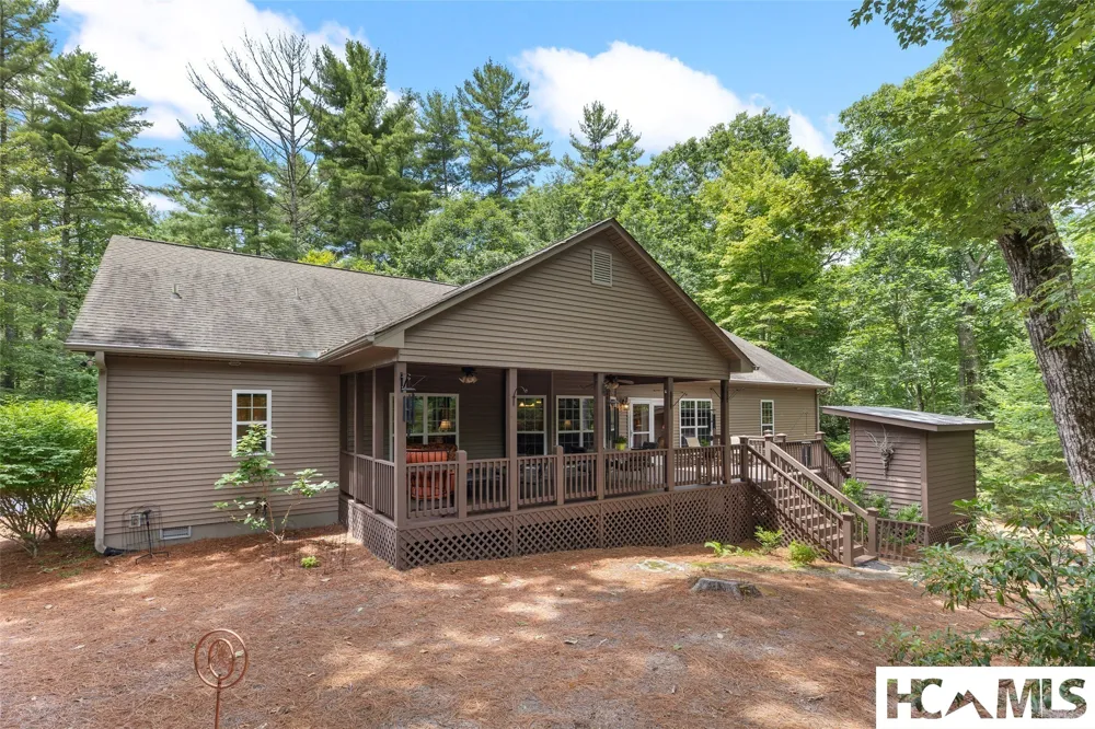 141 Dolly Lane Highlands, NC 28741