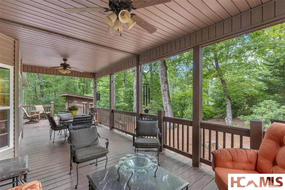 141 Dolly Lane Highlands, NC 28741