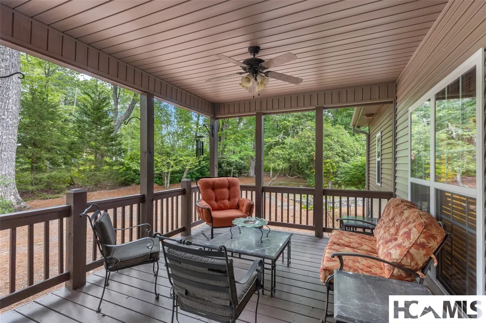 141 Dolly Lane Highlands, NC 28741
