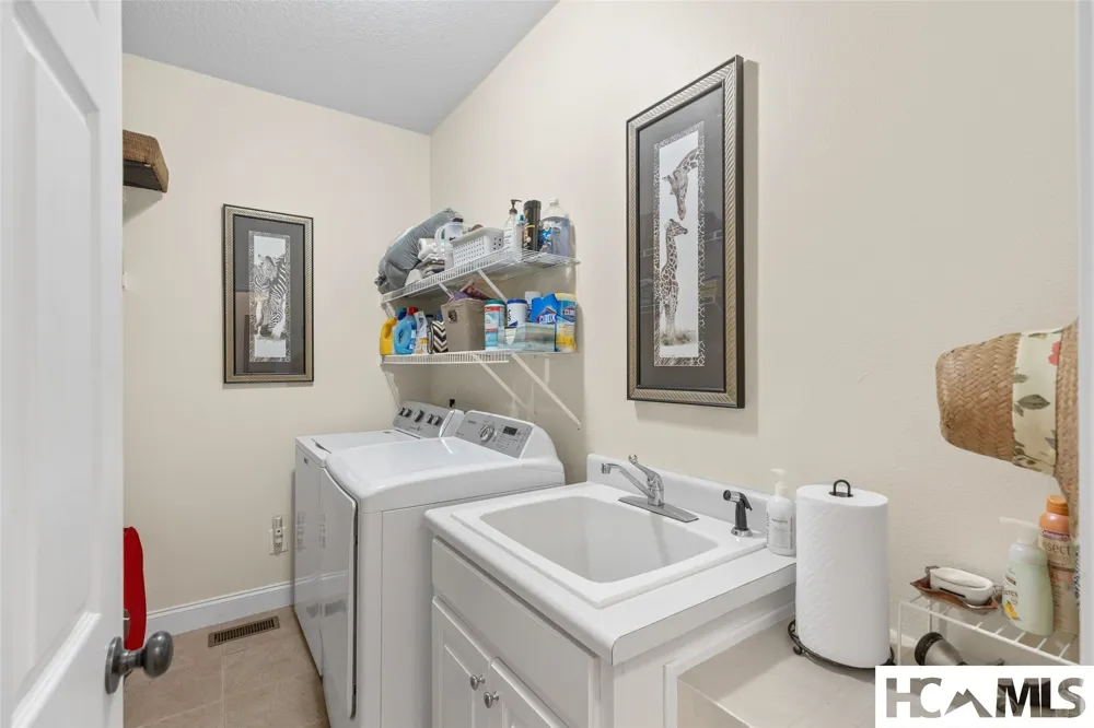 141 Dolly Lane Highlands, NC 28741