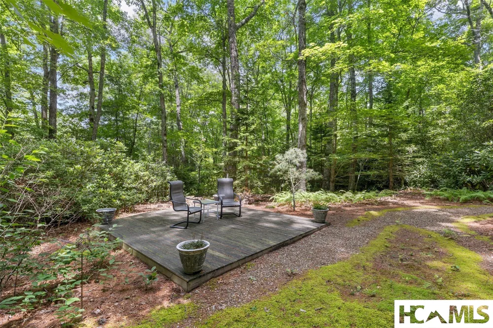 141 Dolly Lane Highlands, NC 28741