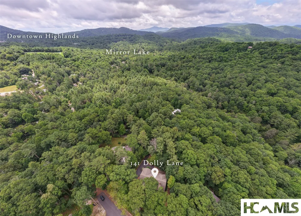 141 Dolly Lane Highlands, NC 28741