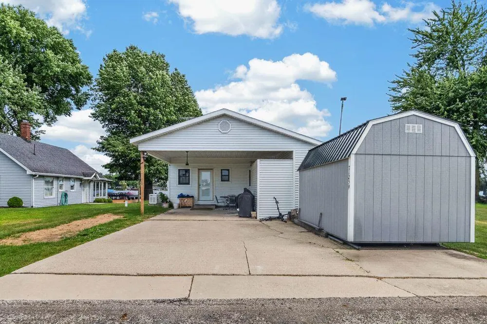71259 Mathers Road White Pigeon, MI 49099