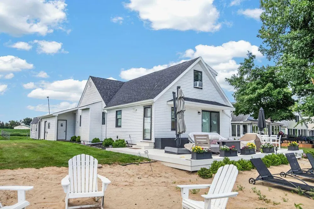 71259 Mathers Road White Pigeon, MI 49099