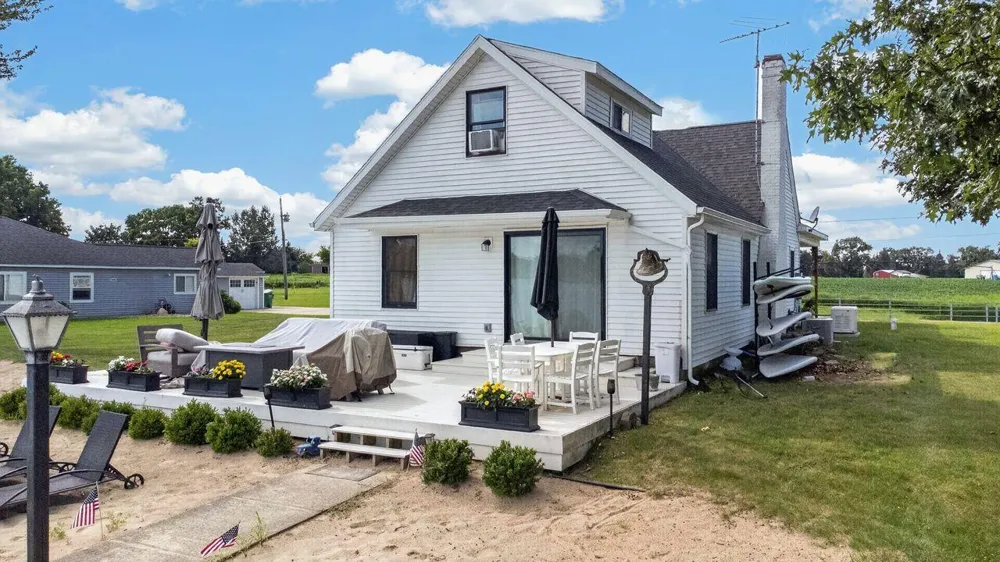 71259 Mathers Road White Pigeon, MI 49099