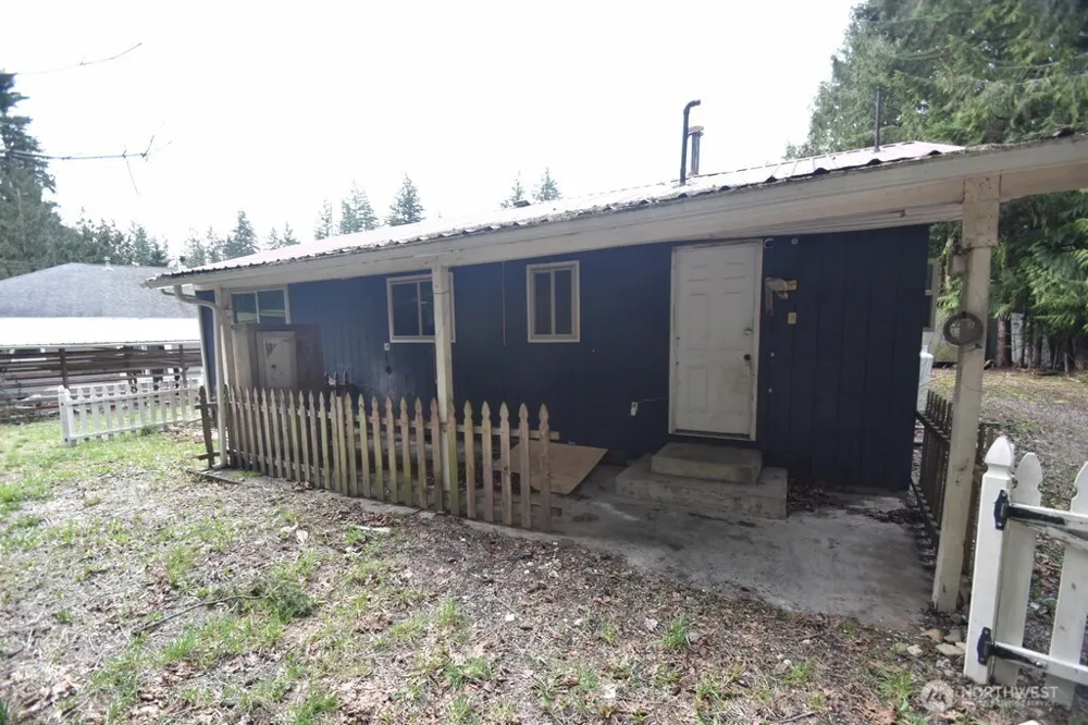 6250 Juniper Lane Maple Falls, WA 98266