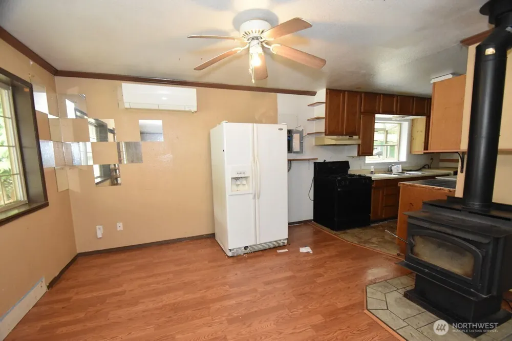 6250 Juniper Lane Maple Falls, WA 98266