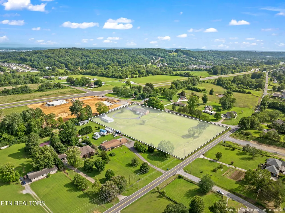 3320 Bakertown Rd Knoxville, TN 37931