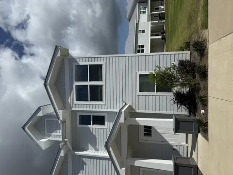 202 Date Palm Lane