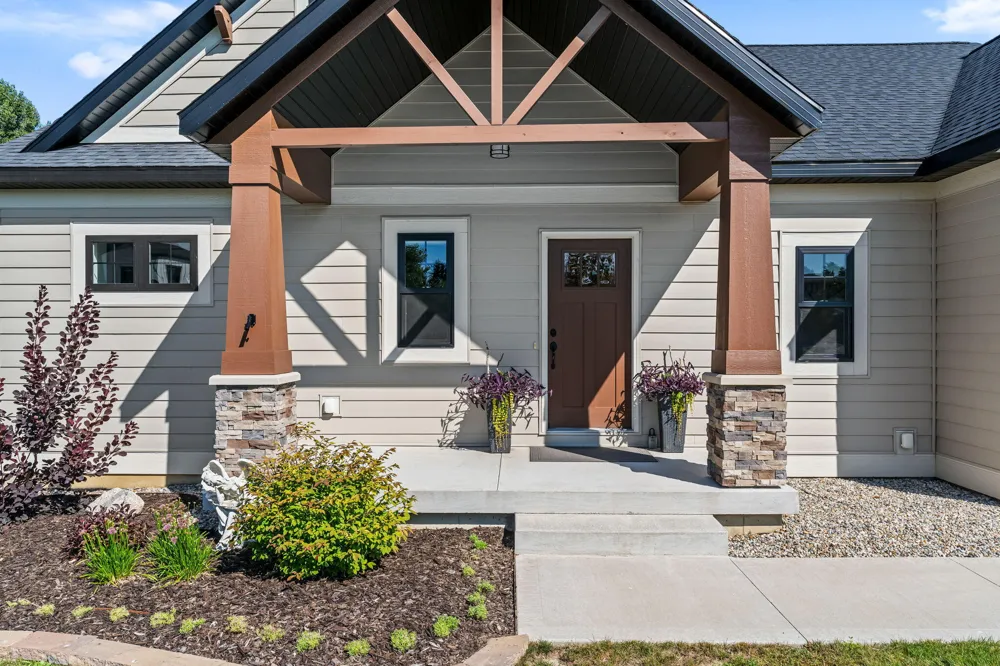 6691 Yamoto Way Fennville, MI 49408