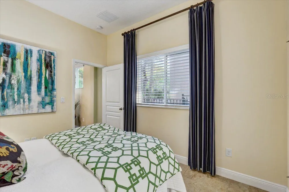 7209 MEETING HOUSE LANE Apollo Beach, FL 33572