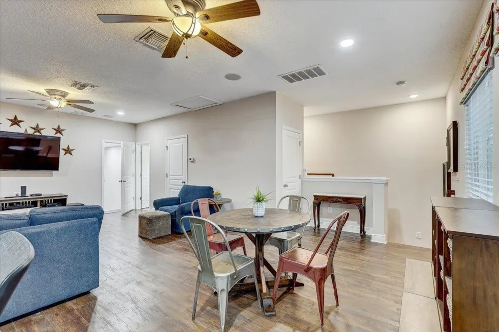 7209 MEETING HOUSE LANE Apollo Beach, FL 33572