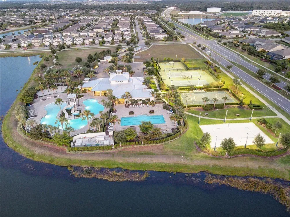7209 MEETING HOUSE LANE Apollo Beach, FL 33572