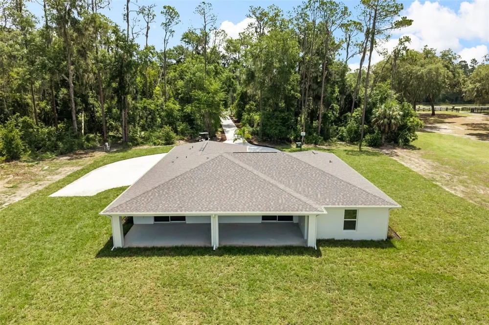 39251 COUNTY ROAD 439 Umatilla, FL 32784