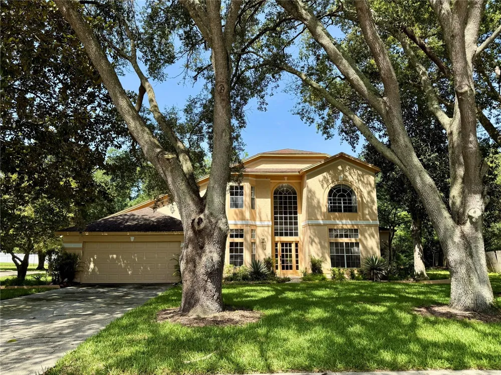 124 ESTATES CIRCLE Lake Mary, FL 32746