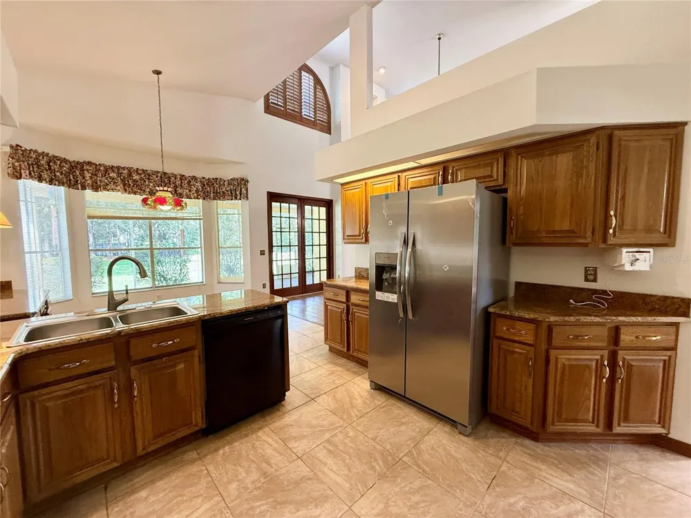 124 ESTATES CIRCLE Lake Mary, FL 32746