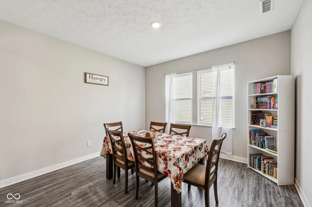 10358 Pronghorn Lane Indianapolis, IN 46239