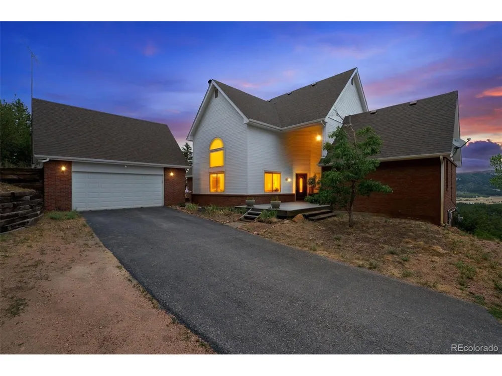 2510 Valley Park Drive Larkspur, CO 80118