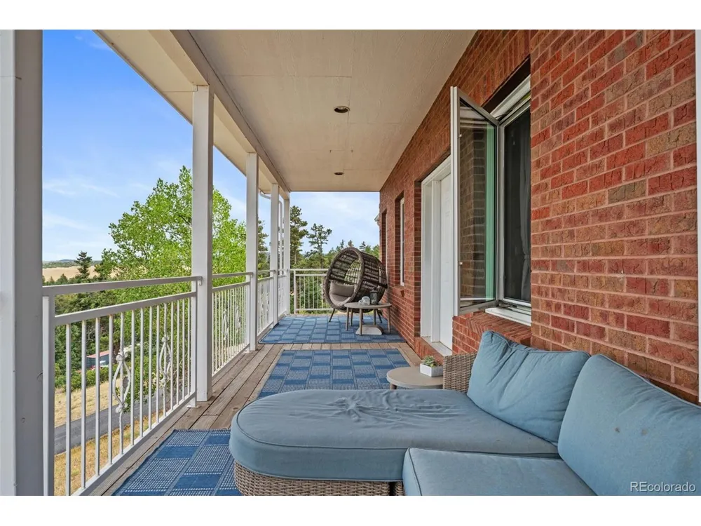 2510 Valley Park Drive Larkspur, CO 80118