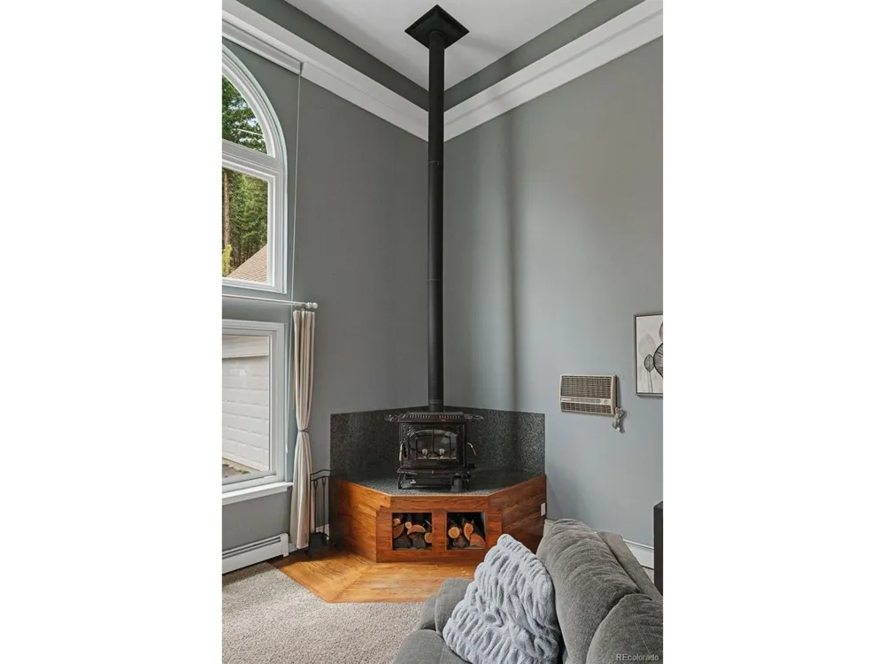 2510 Valley Park Drive Larkspur, CO 80118