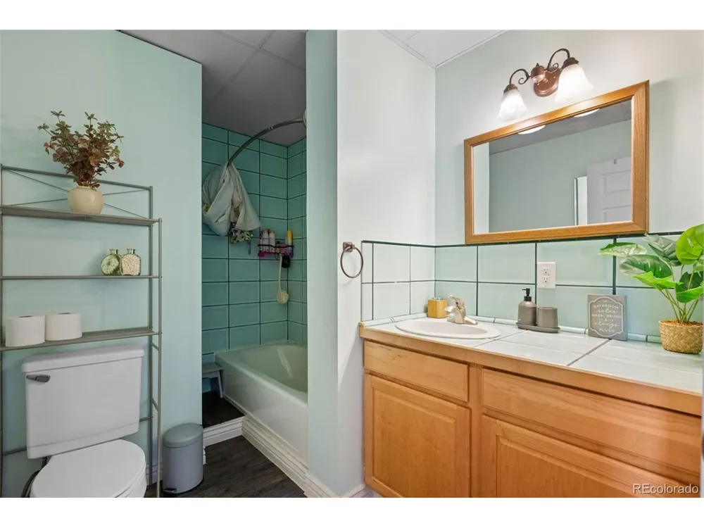 2510 Valley Park Drive Larkspur, CO 80118