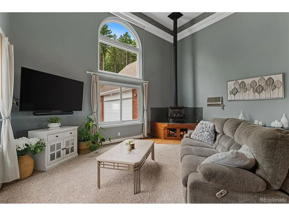 2510 Valley Park Drive Larkspur, CO 80118