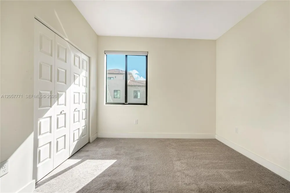 4733 NW 83rd Pkwy Doral, FL 33166