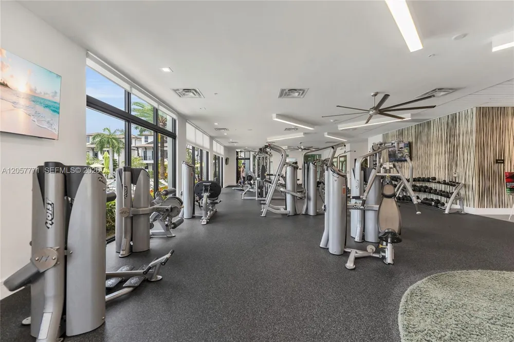 4733 NW 83rd Pkwy Doral, FL 33166