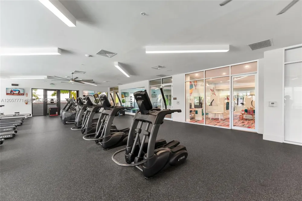 4733 NW 83rd Pkwy Doral, FL 33166