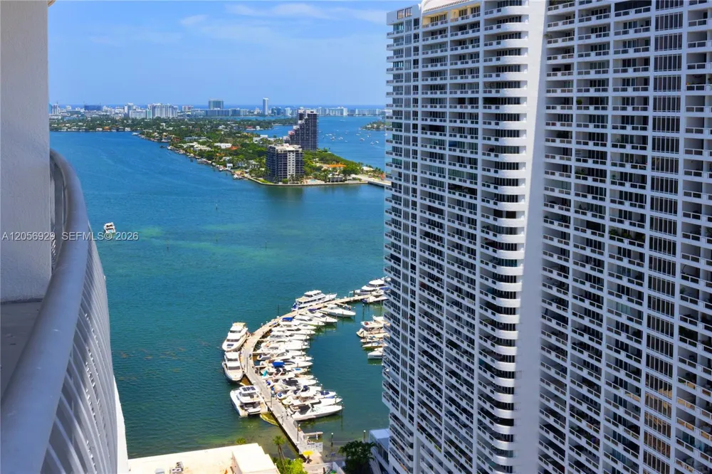 1750 Bayshore Dr #3310 Miami, FL 33132