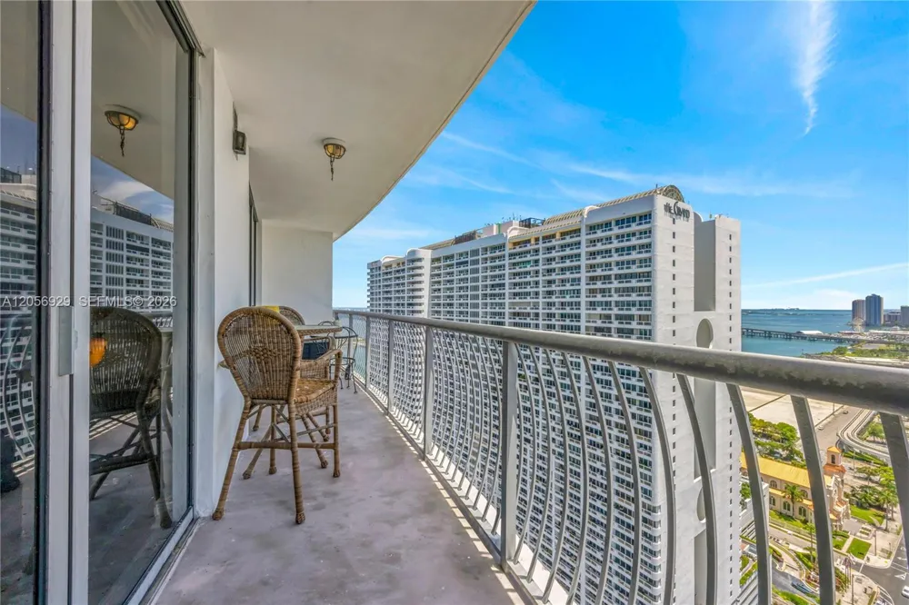1750 Bayshore Dr #3310 Miami, FL 33132