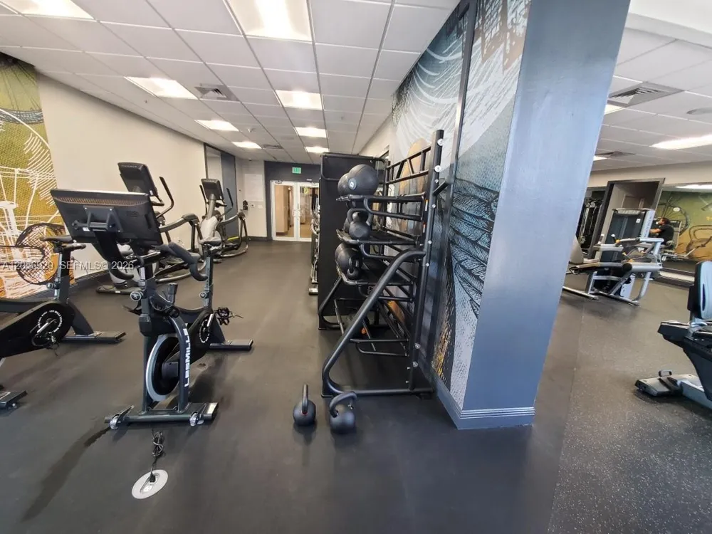 1750 Bayshore Dr #3310 Miami, FL 33132