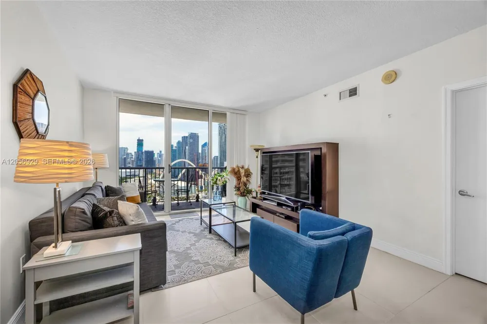 1750 Bayshore Dr #3310 Miami, FL 33132
