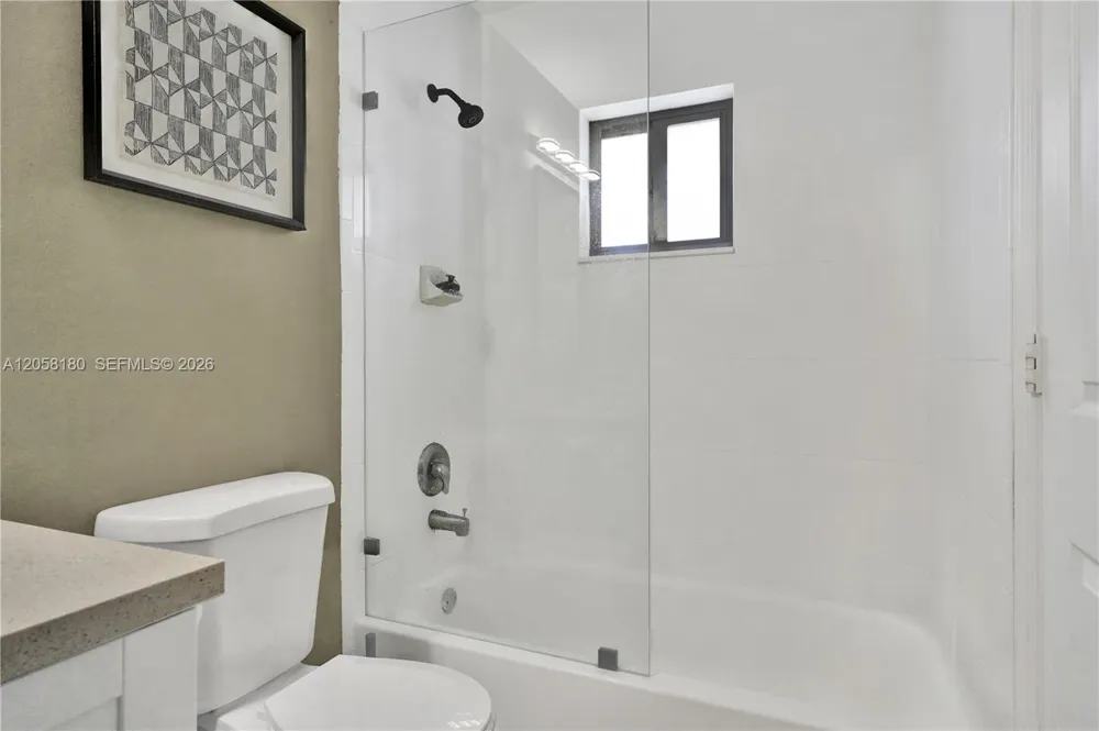 20464 NW 19th Ave Miami Gardens, FL 33056