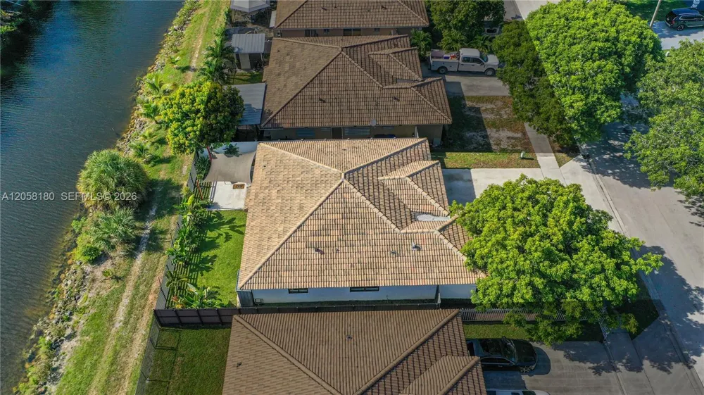 20464 NW 19th Ave Miami Gardens, FL 33056
