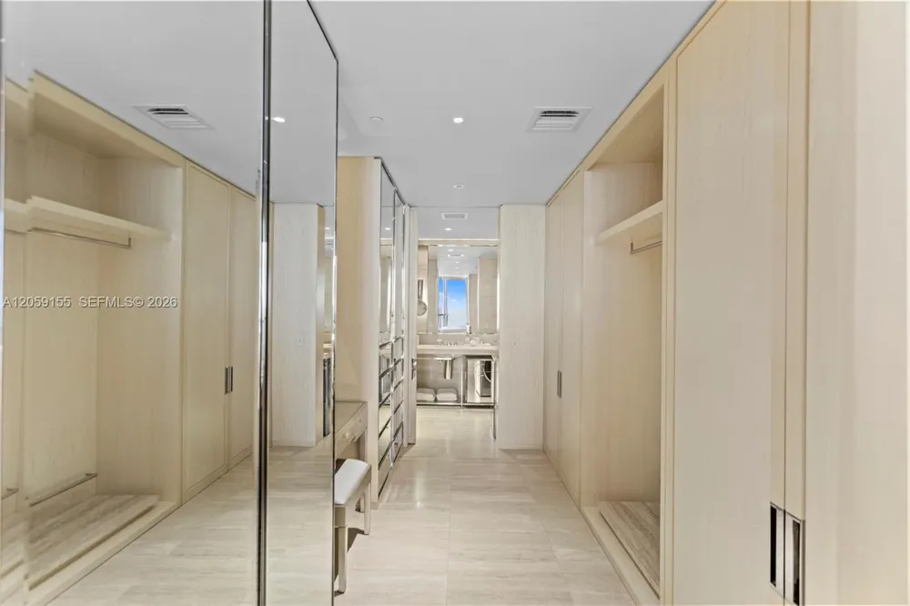 9703 Collins Ave #1205 Bal Harbour, FL 33154