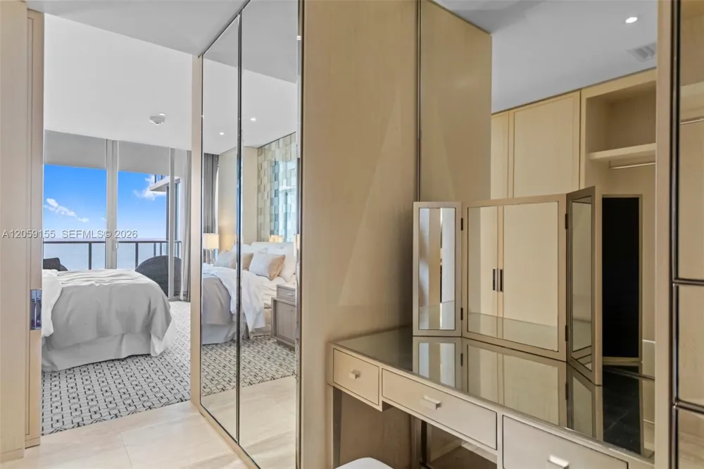 9703 Collins Ave #1205 Bal Harbour, FL 33154