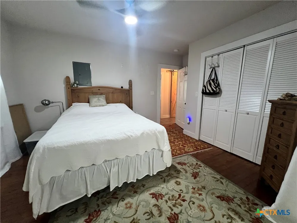3080 S State Highway 123 Seguin, TX 78155