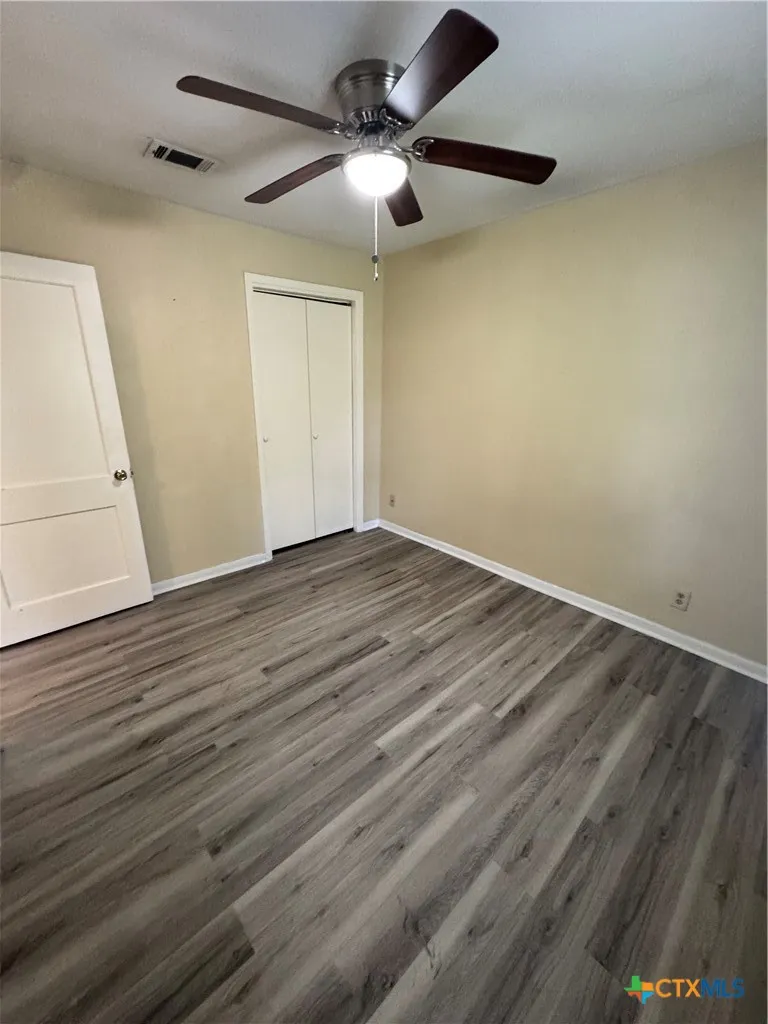 1401 E Mimosa Avenue Victoria, TX 77901