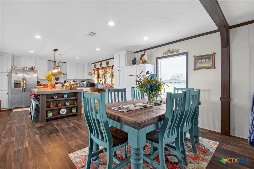 1576 Settlers Way Seguin, TX 78155