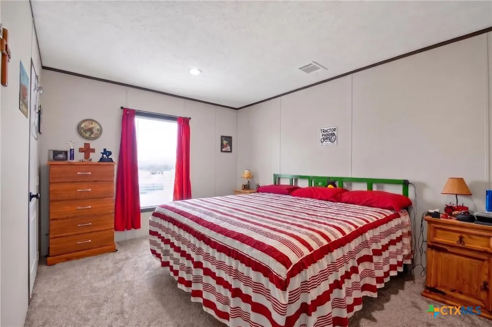 1576 Settlers Way Seguin, TX 78155
