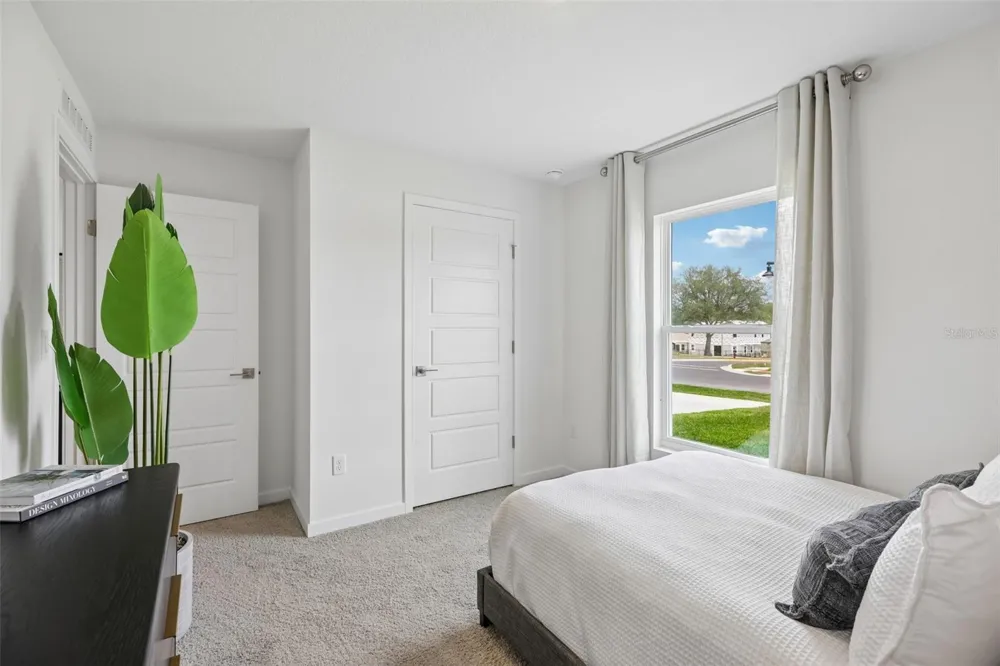 231 SKYFIELD COURT Lady Lake, FL 32159