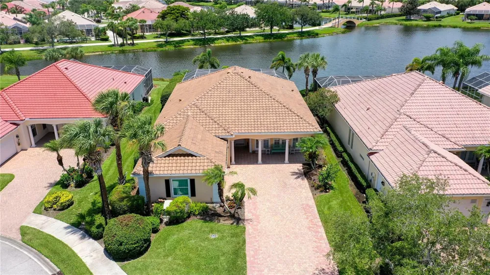 8672 DOLCE LANE Sarasota, FL 34238