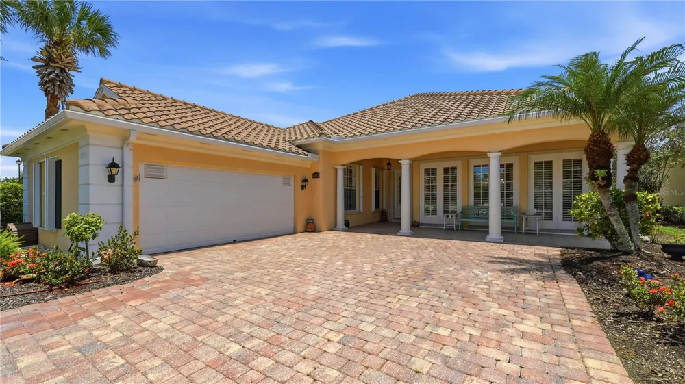 8672 DOLCE LANE Sarasota, FL 34238